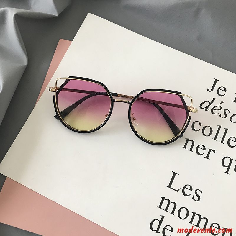 Lunettes De Soleil Femme Mince Gros Mode Réfléchissant Tir De Rue Le Nouveau Rouge Violet Rose