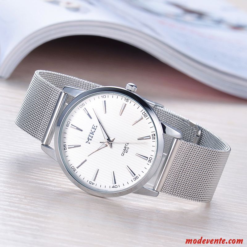 Montre Homme Simple Atmosphère Très Mince Loisir Tendance Montre À Quartz Blanc