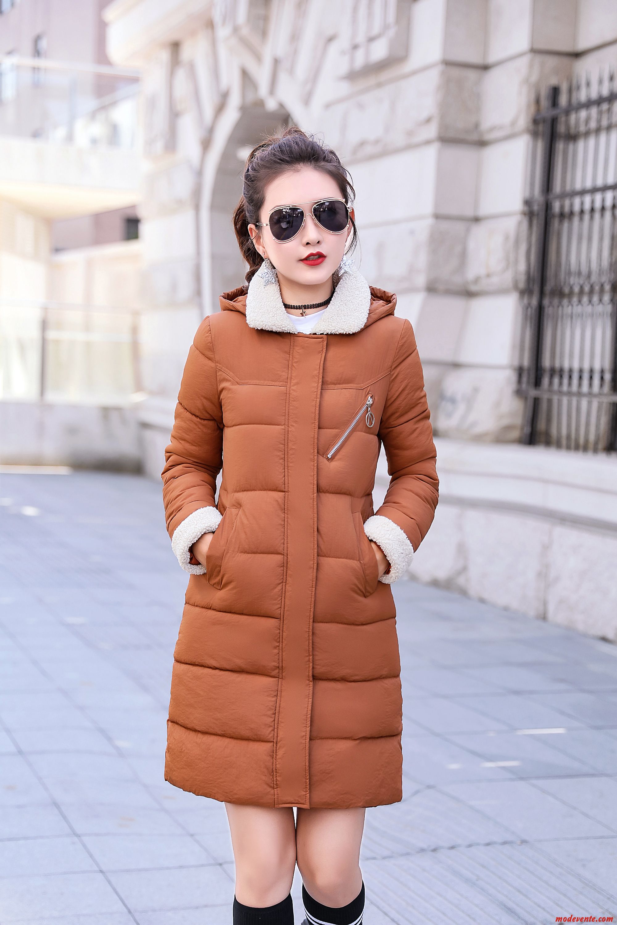 Veste En Coton Femme Vêtements Matelassé Étudiant Fourrure Duvet Vêtements D'hiver Anti-saison Âge Moyen Rouge