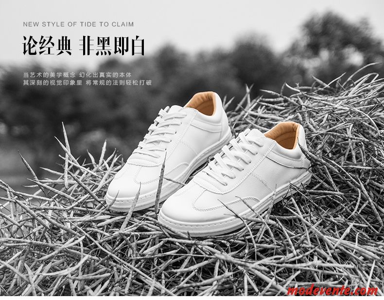 Chaussures Basses De Randonnée Kaki Blanc Mc25249