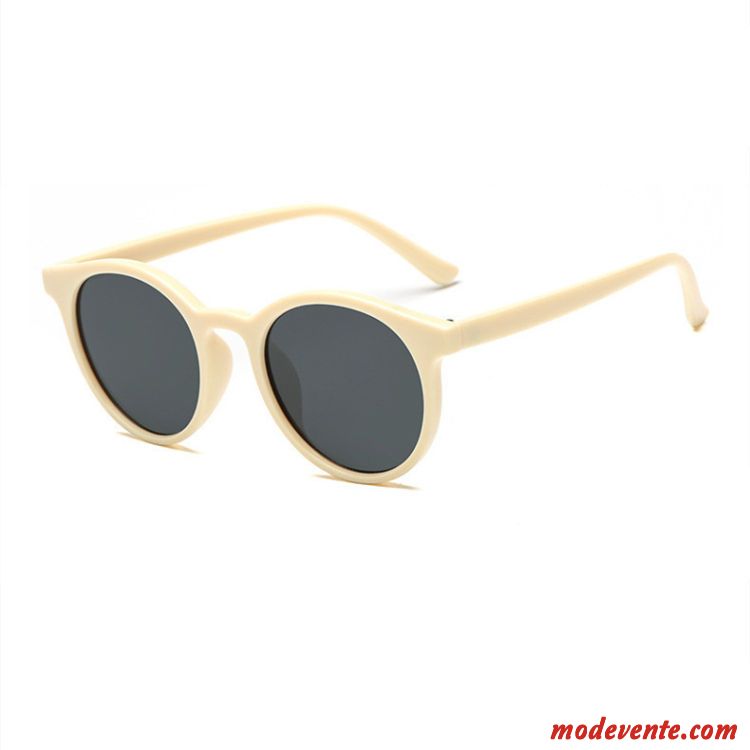 Lunettes De Soleil Femme Rétro Tendance Beige Petit Réseau Tir De Rue Blanc Rouge