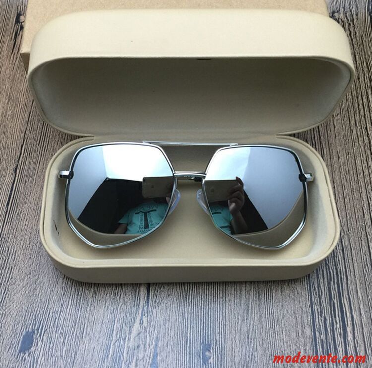 Lunettes De Soleil Homme Tendance Femme Le Nouveau Conduire Personnalité Aviateur Argent